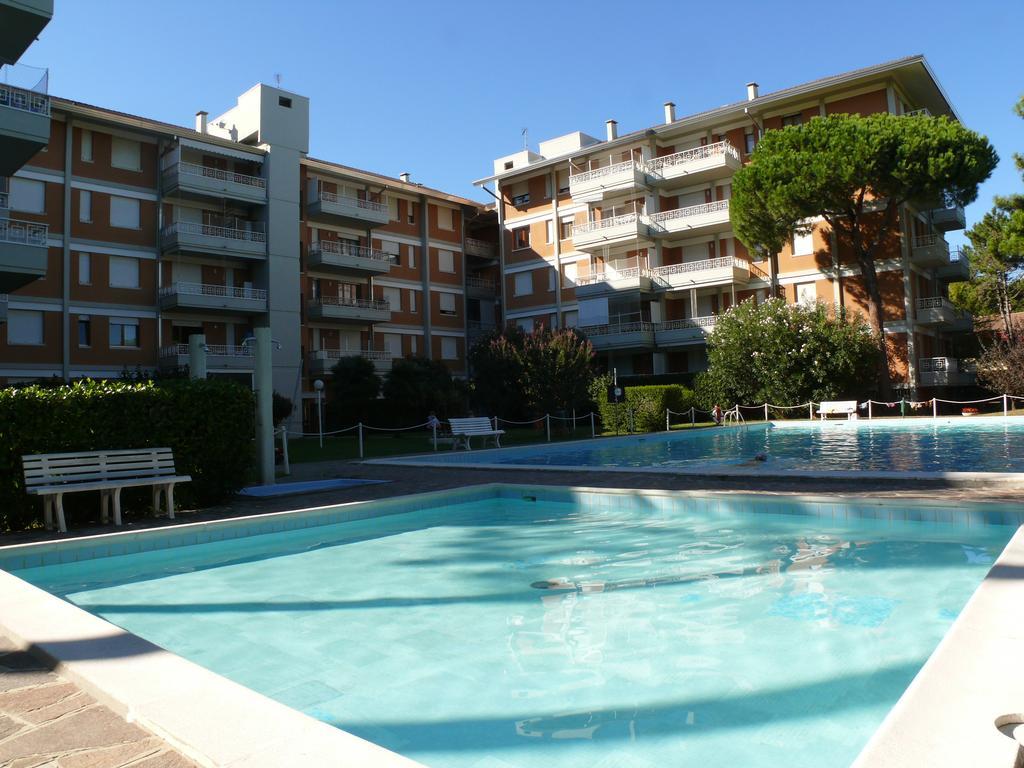 Residence GARDENIA Lignano Sabbiadoro Habitación foto