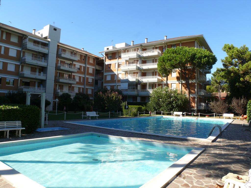 Residence GARDENIA Lignano Sabbiadoro Habitación foto