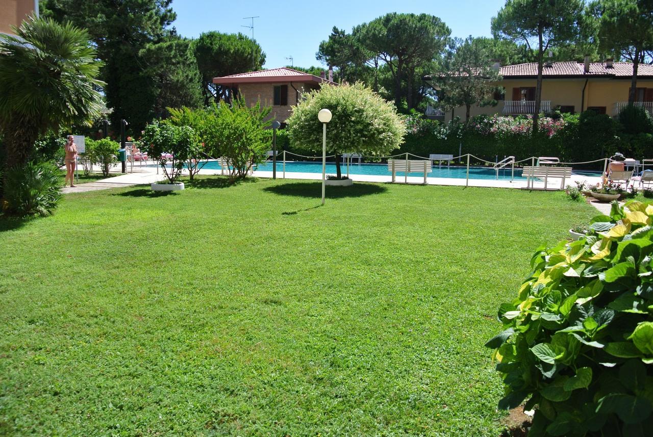 Residence GARDENIA Lignano Sabbiadoro Exterior foto